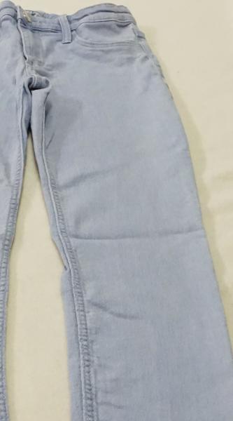 Jeanshose Gr. 140 von H&M (3233)